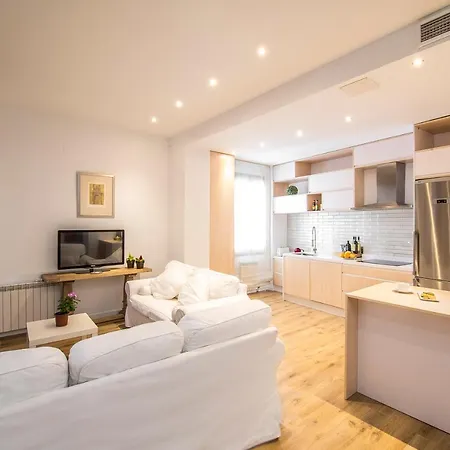 Lux Duplex Corazon De Granada דירה גרנדה
